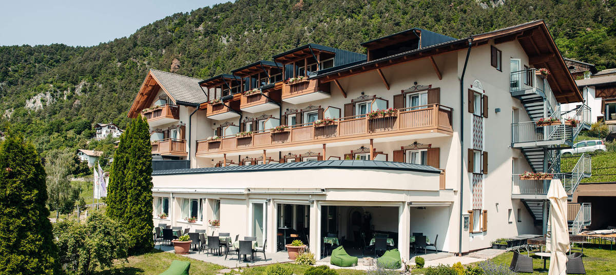 Motorrad-Hotel-Südtirol Ludwigshof, Truden